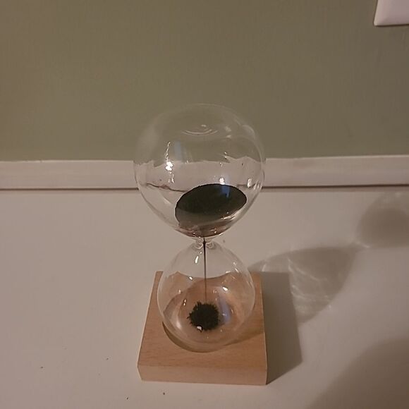 Hobby Lobby  Hour Glass - Picture 2 of 6